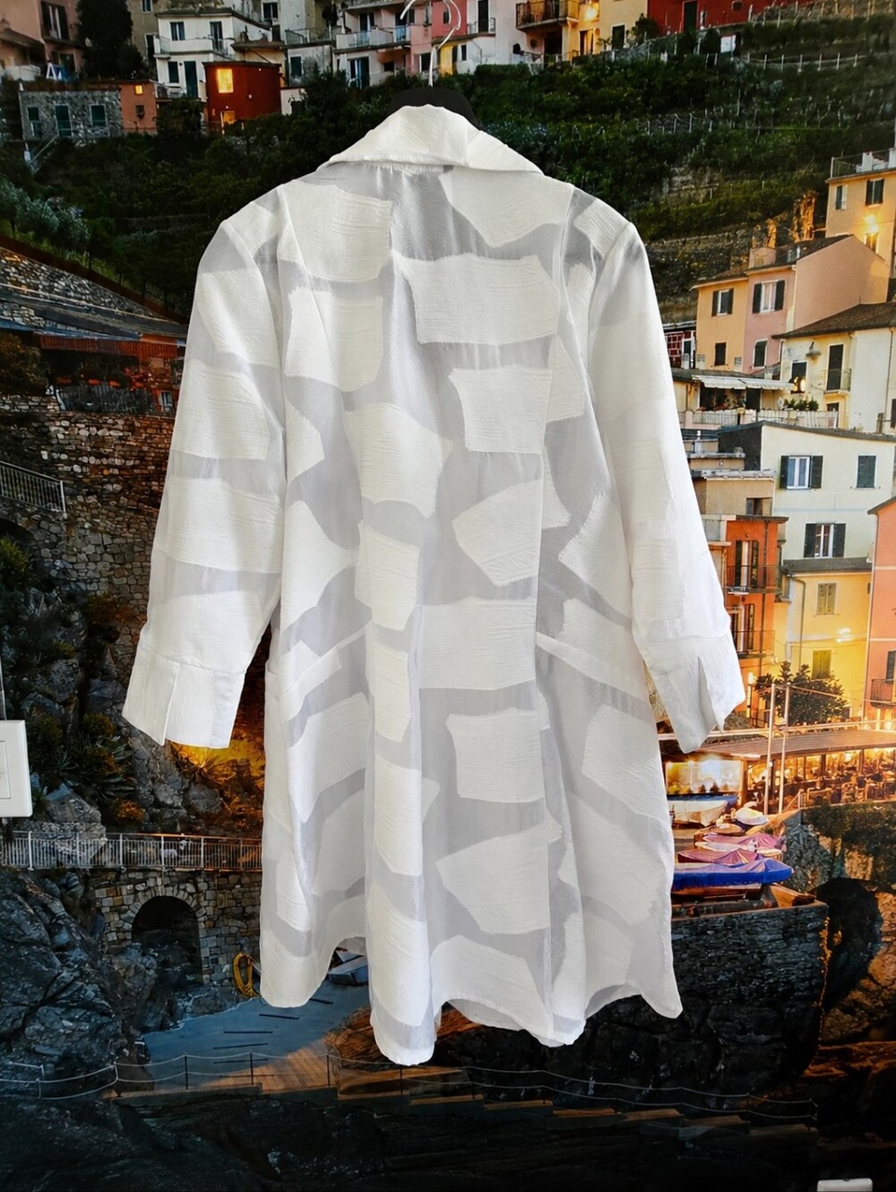Lightweight White Geometric Sheer Coat - Picture 2 of 4